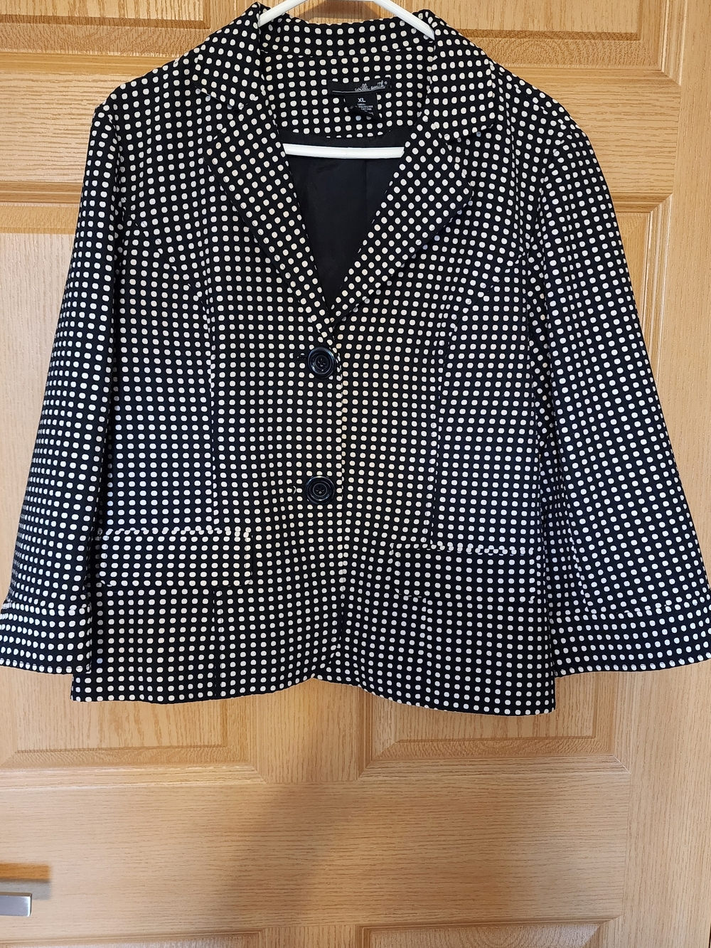 Willi Smith Black Blazer with White Polka Dots. Size XL
